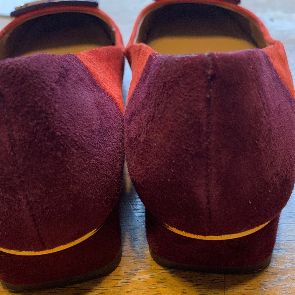 Tory Burch Red Suede Flats with Gold Logo Gigi flats - Picture 4 of 4